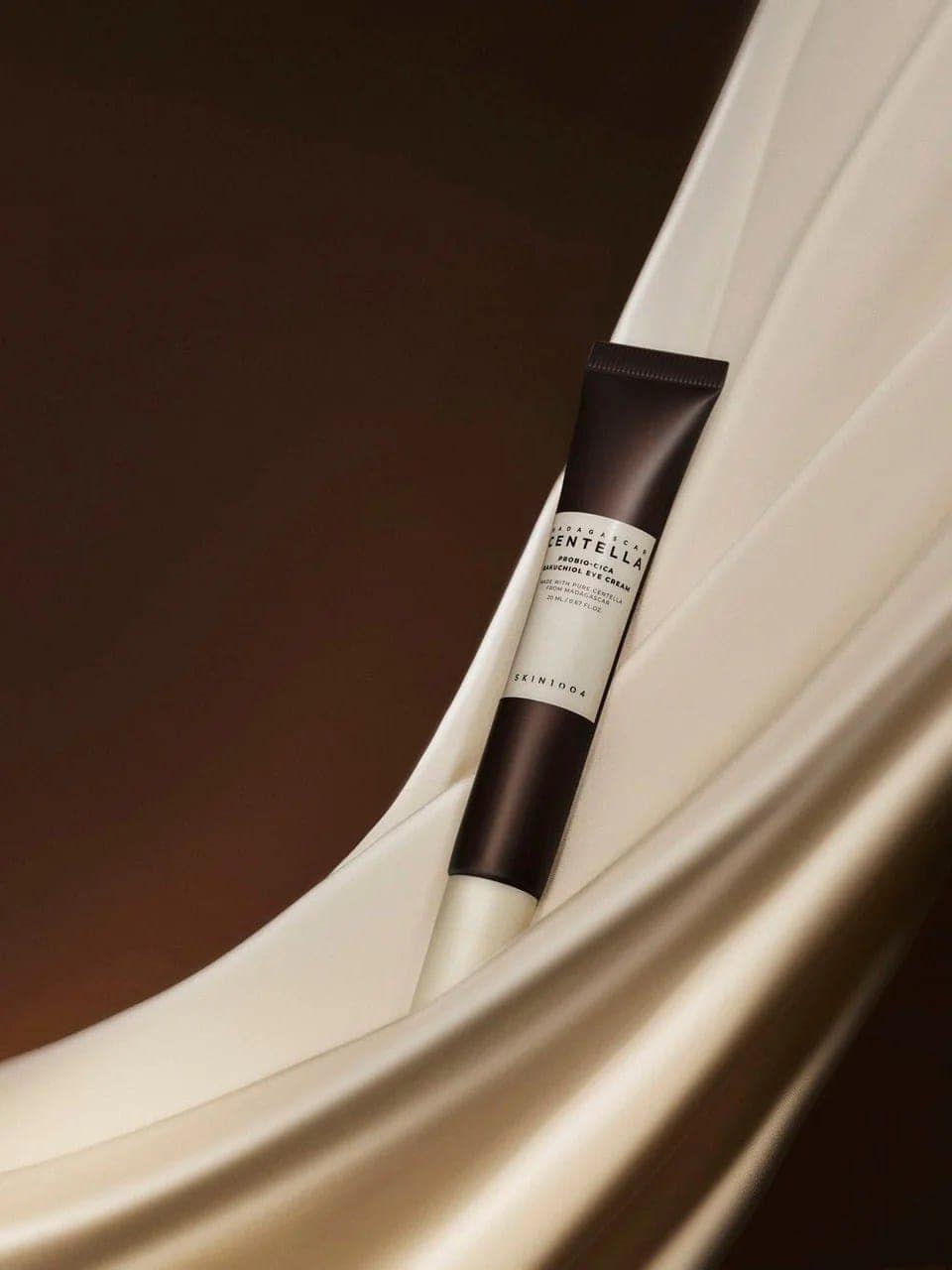 Skin1004 madagascar centella probio-cica bakuchiol eye cream 20ml - best price on stylekorean arabia